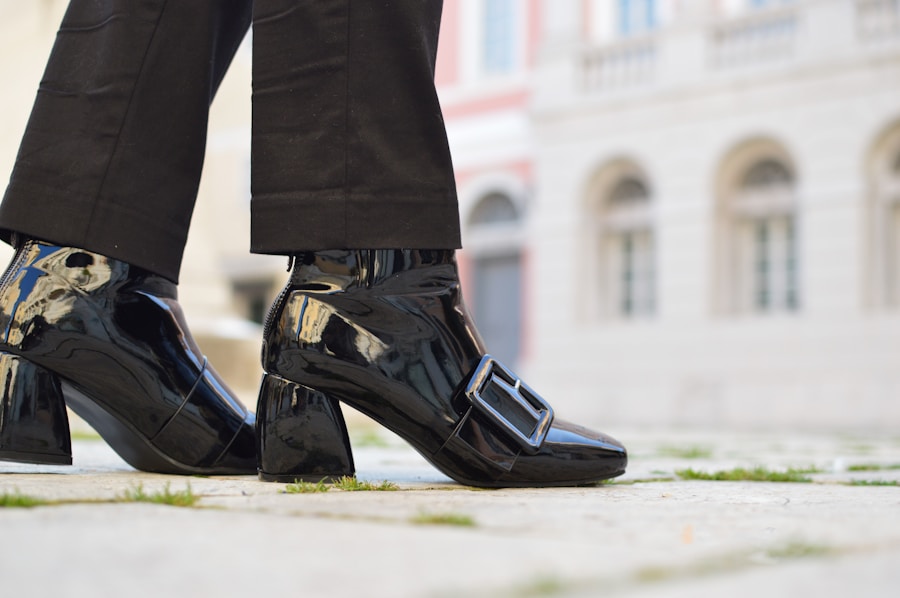 Photo "Styling with heeled ankle boots – elegant and comfortable"